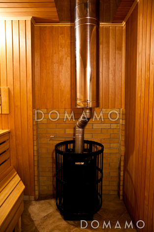 Проект каркасного дома с местом для трех авто