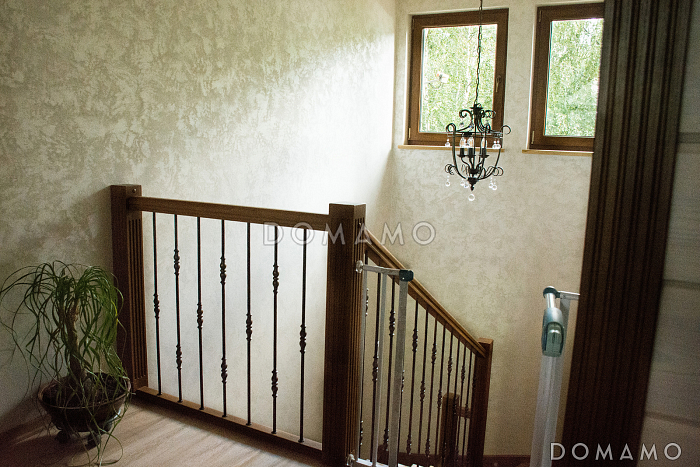 Проект каркасного дома с навесом для машины