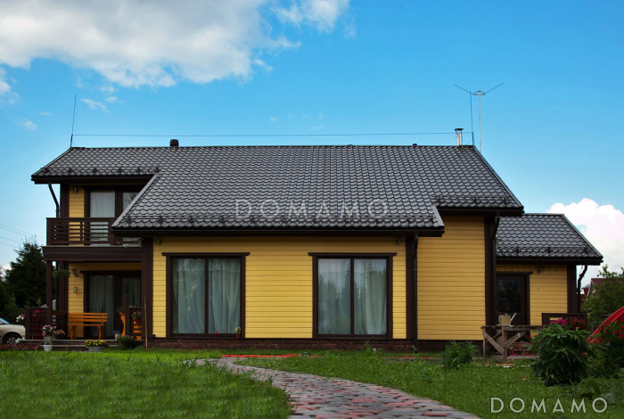 Проект дома из газобетона с балконом