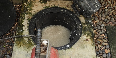 Весной септик заполняется водой, что делать?